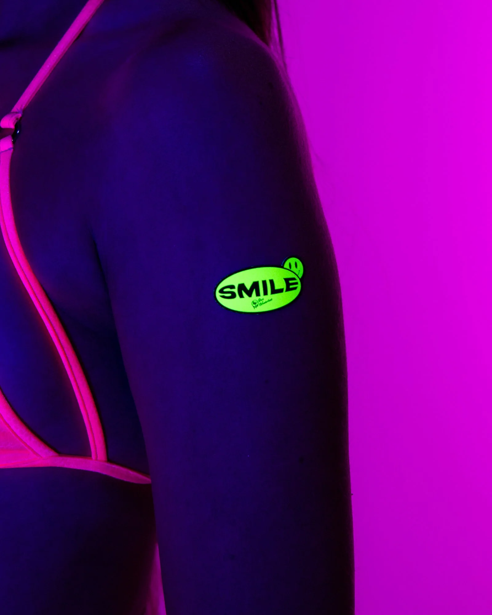 21pc "SMILE" Yellow Sticker Sheet - Image 4