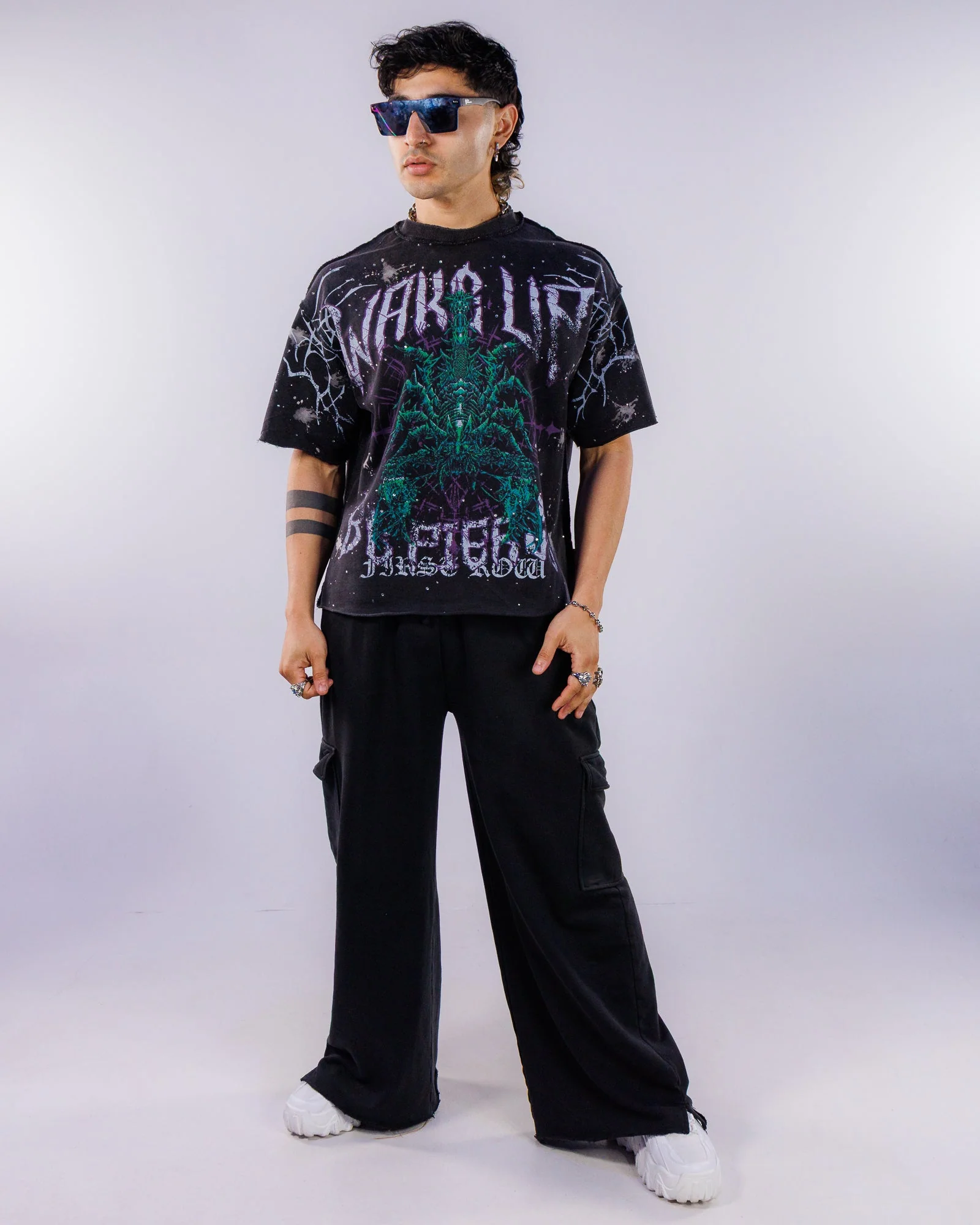 Be Fierce Scorpion Men's Black Tee - Image 2