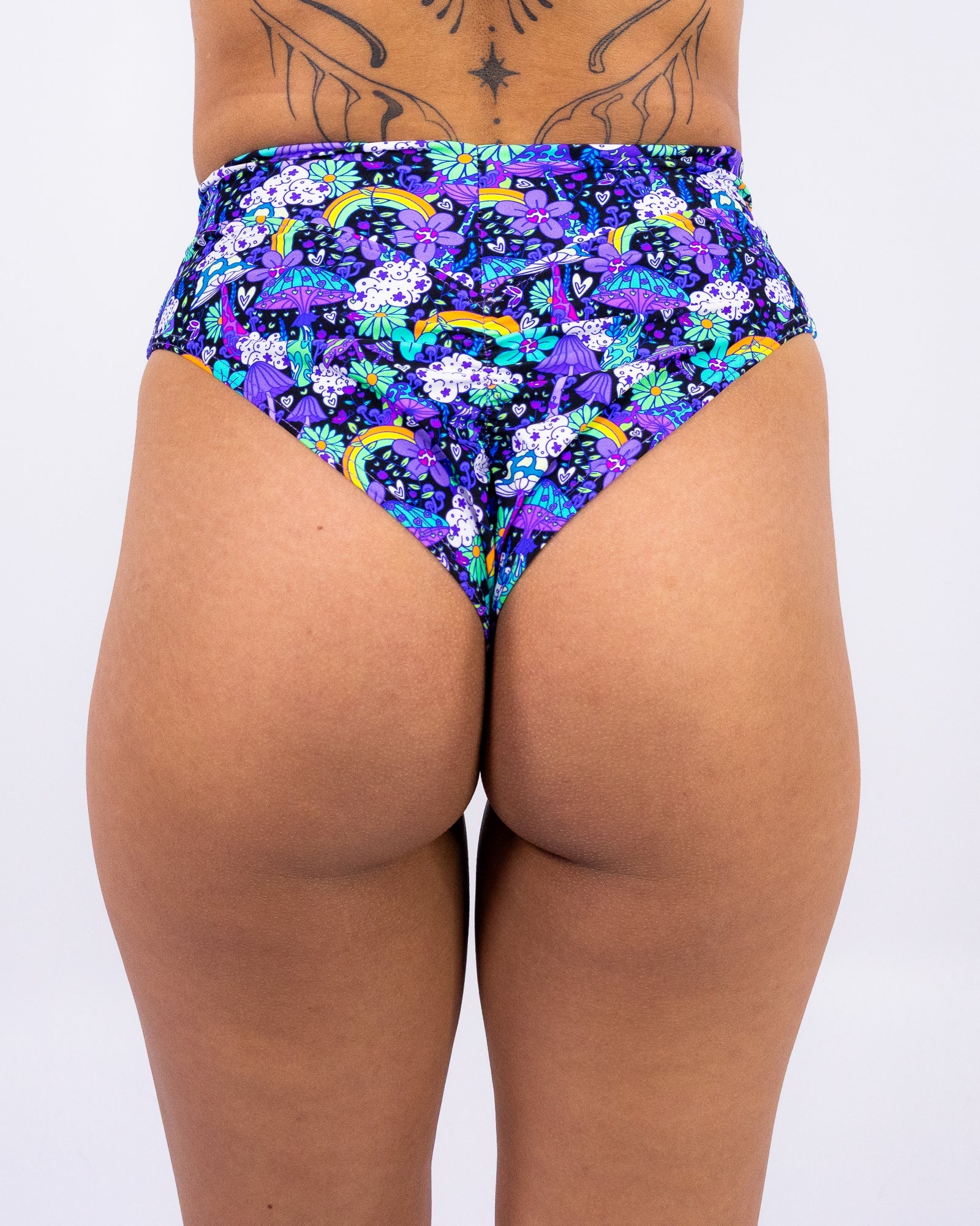 Dreamworld Women's Scrunch Cheeky Shorts - Image 5