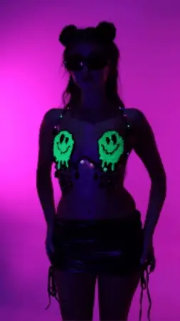 Melty Face Green Glow In The Dark Carnival Bra - Image 13