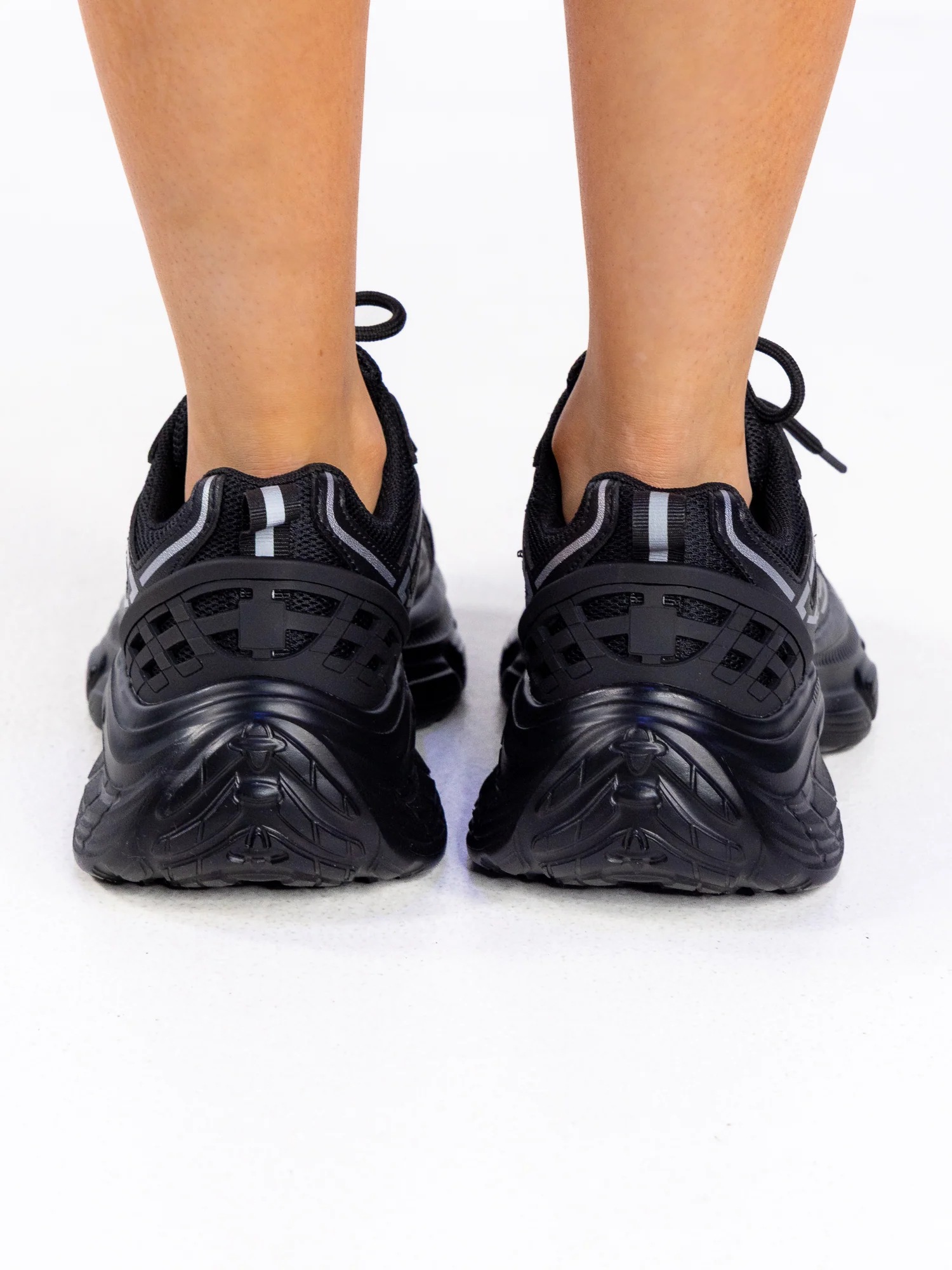 No Nonsense Women's Black Chunky Sneakers - Image 3