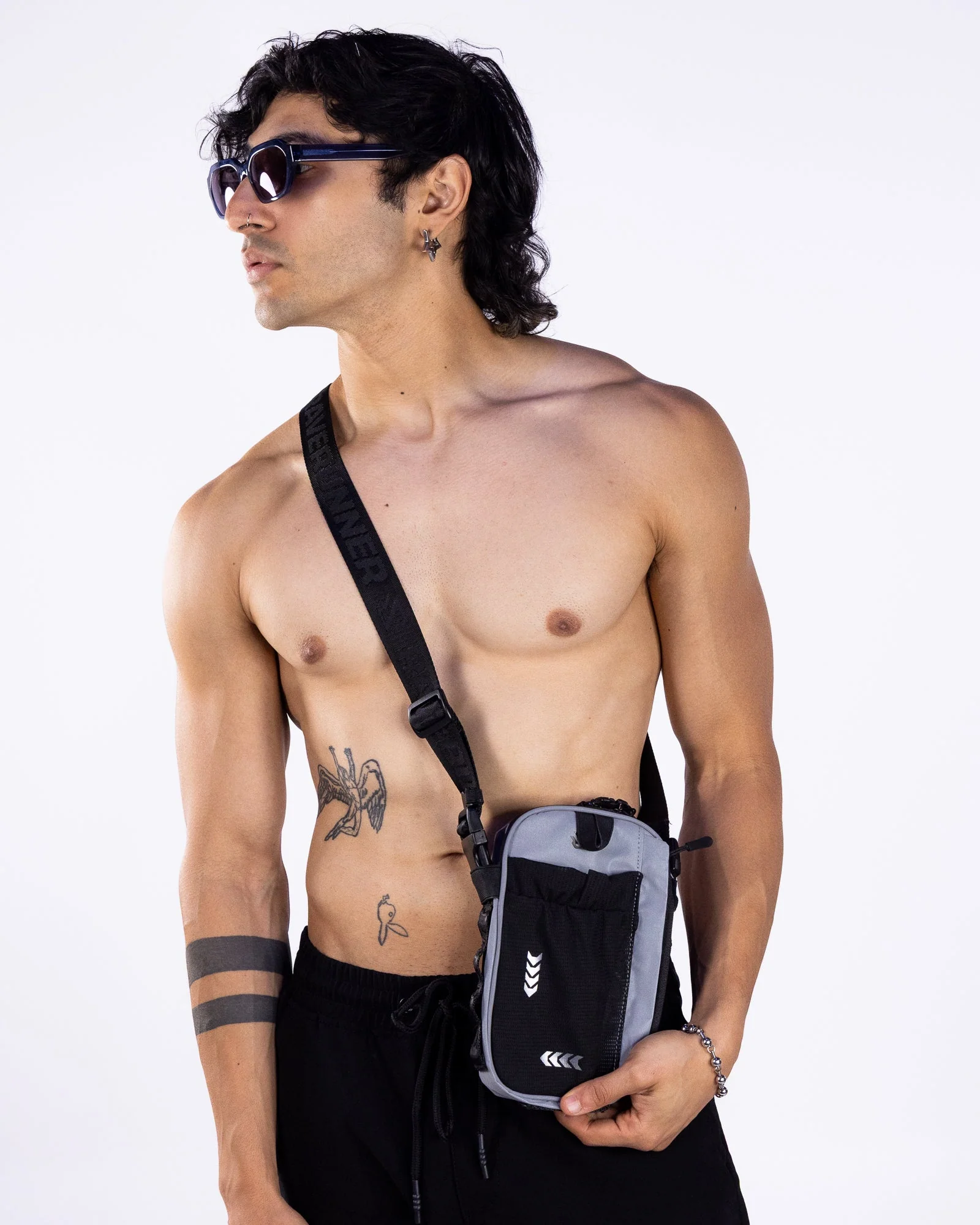 RAVERUNNER Silver Reflective No-Bounce Unisex Fanny Pack - Image 2