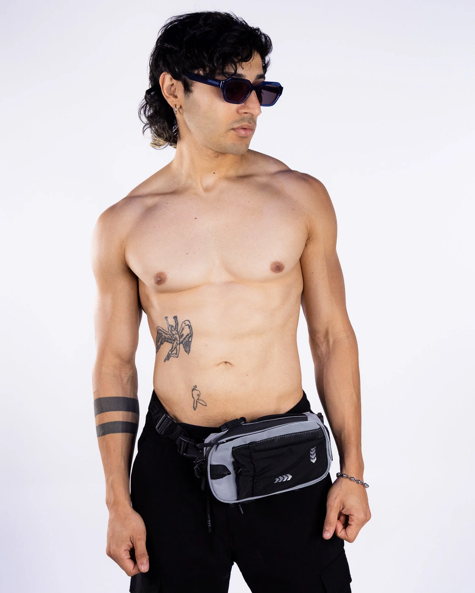 RAVERUNNER Silver Reflective No-Bounce Unisex Fanny Pack - Image 3