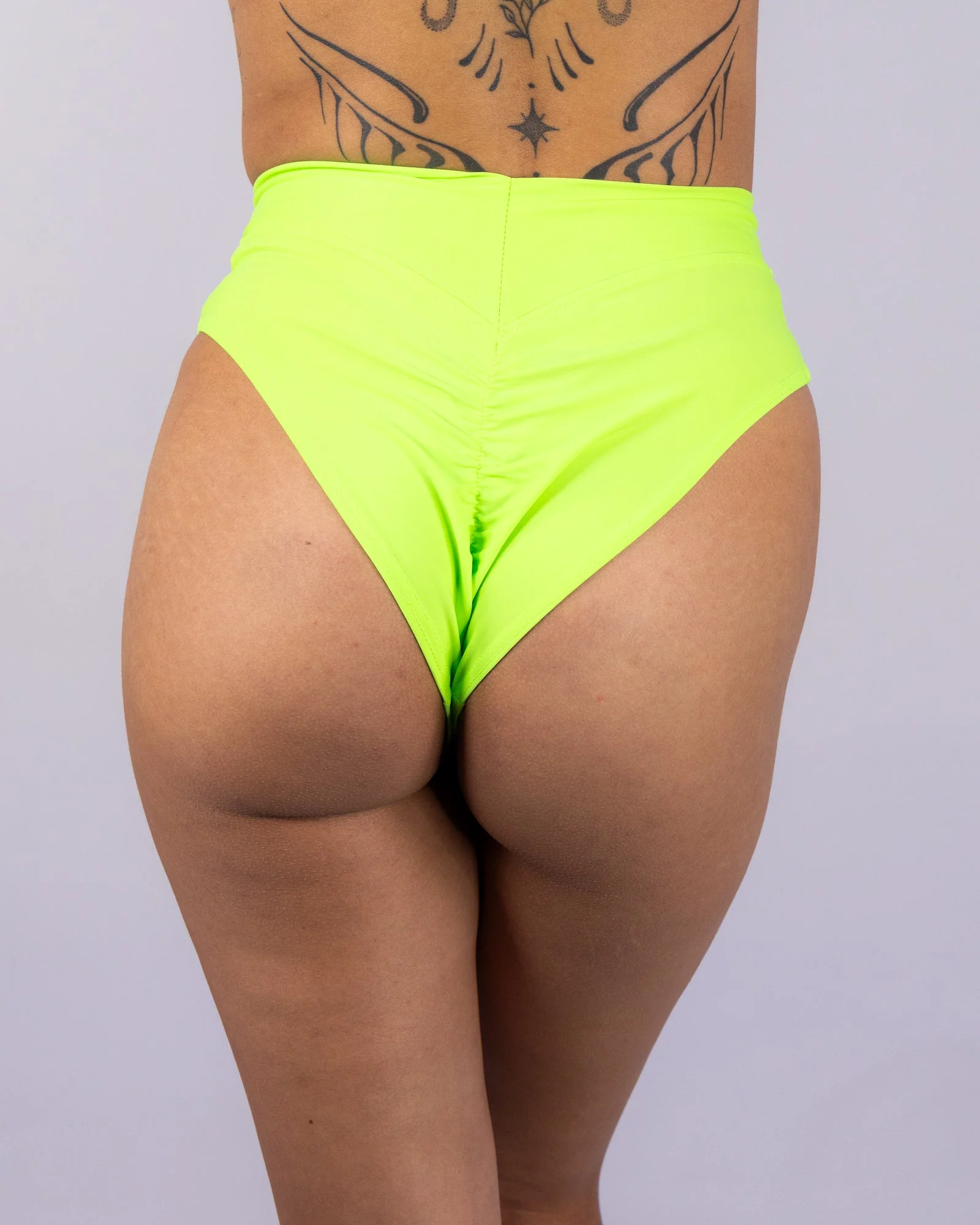 Solid Scrunch Back Women's Booty Shorts - Image 15