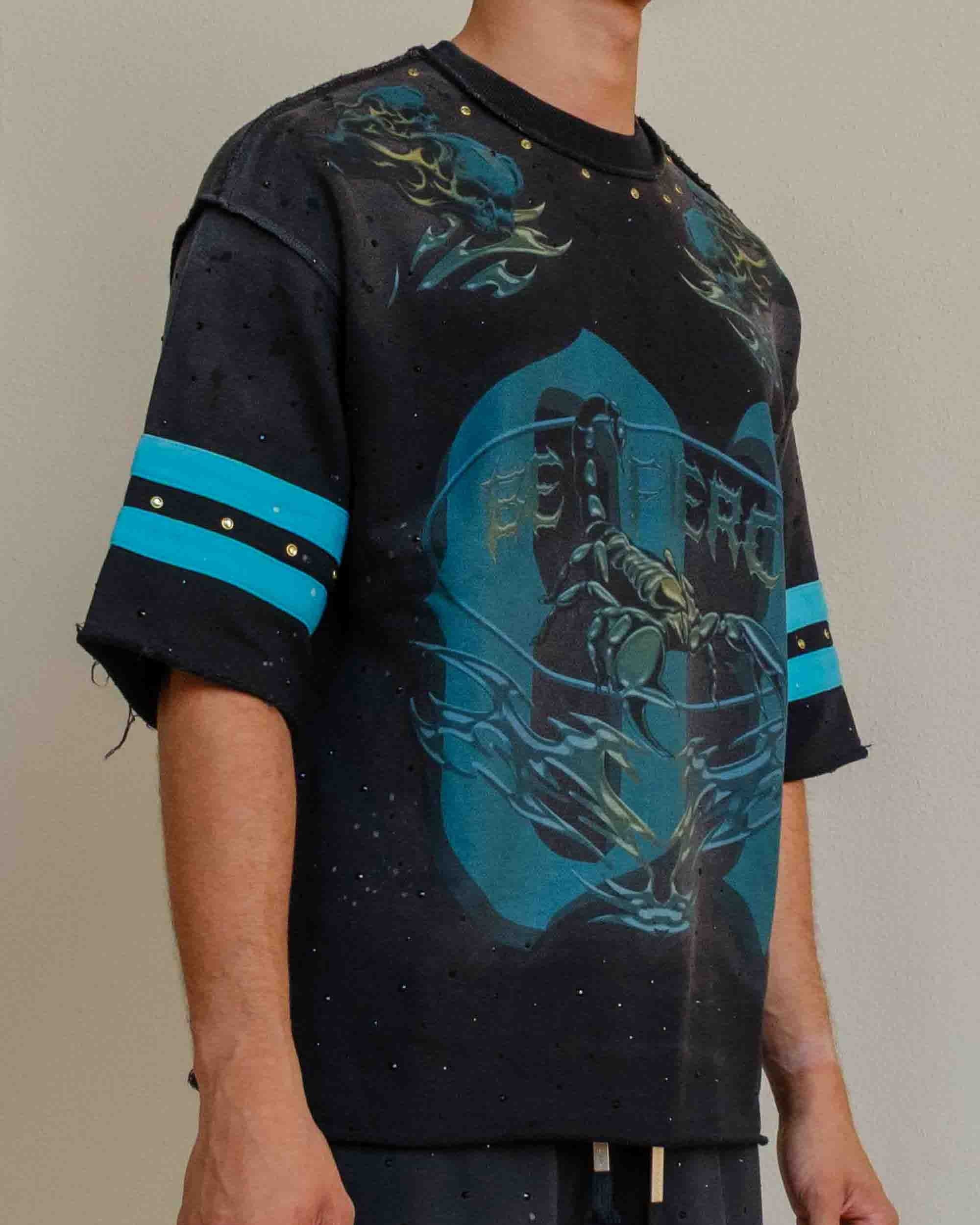 Strike Hard Scorpion Men's Black Tee - Image 9