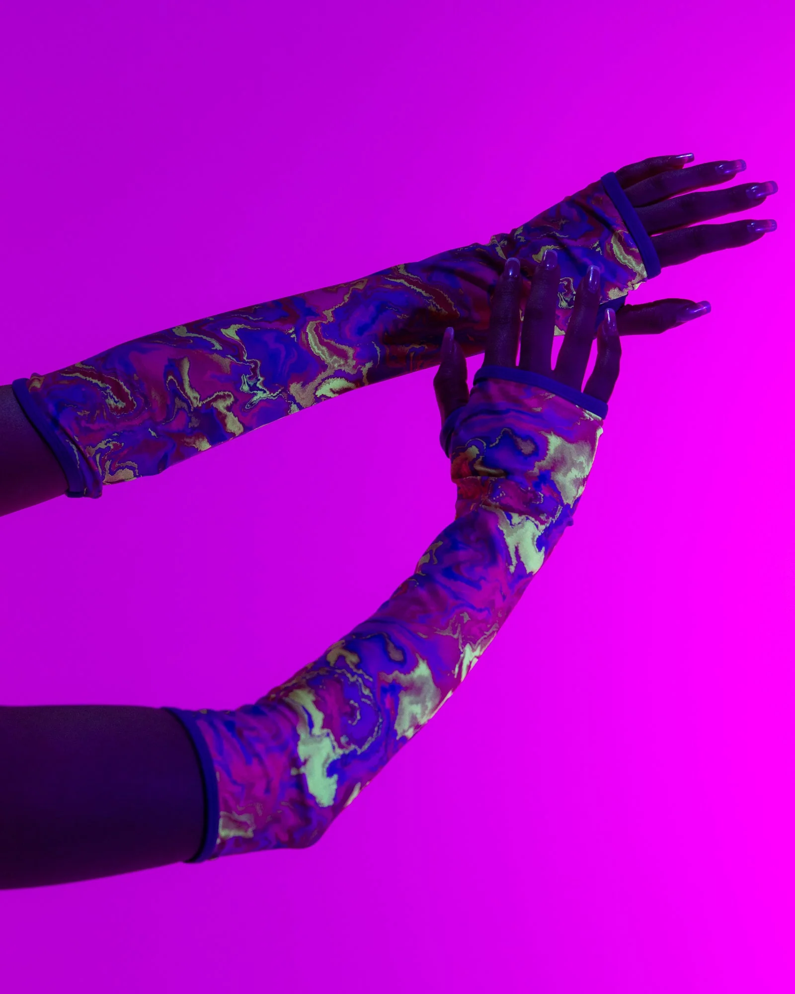 Ultraviolet Vision Women's Gloves - Image 2