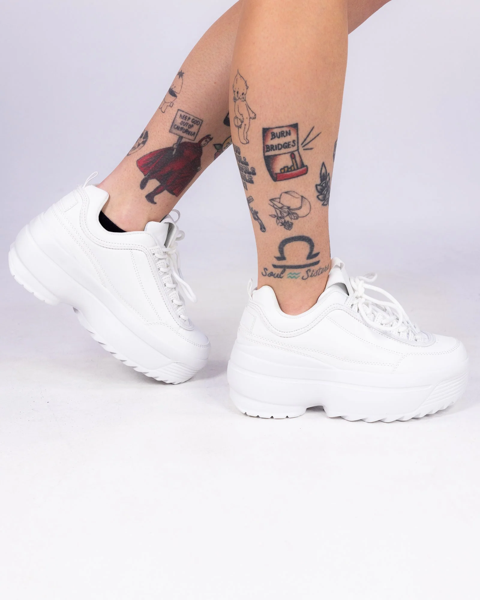 White Walkin' On A Dream Women's Chunky Sneakers - Image 2