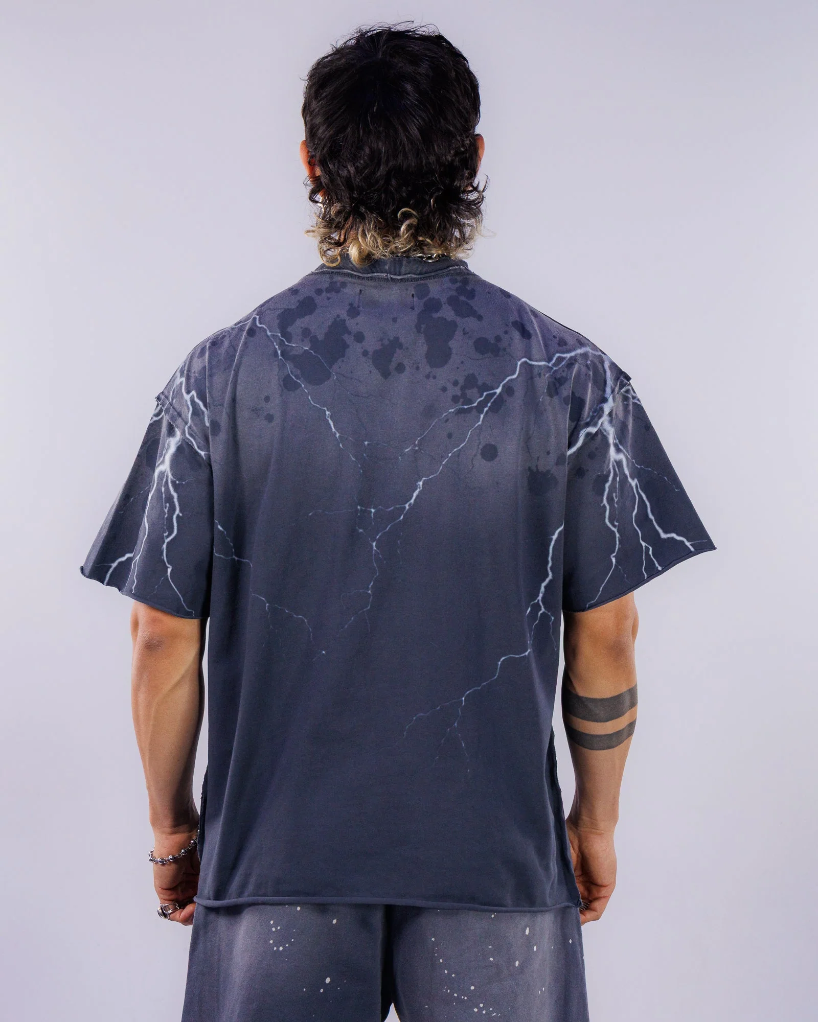 Wings Of Dominion Men's Gray Tee - Image 5