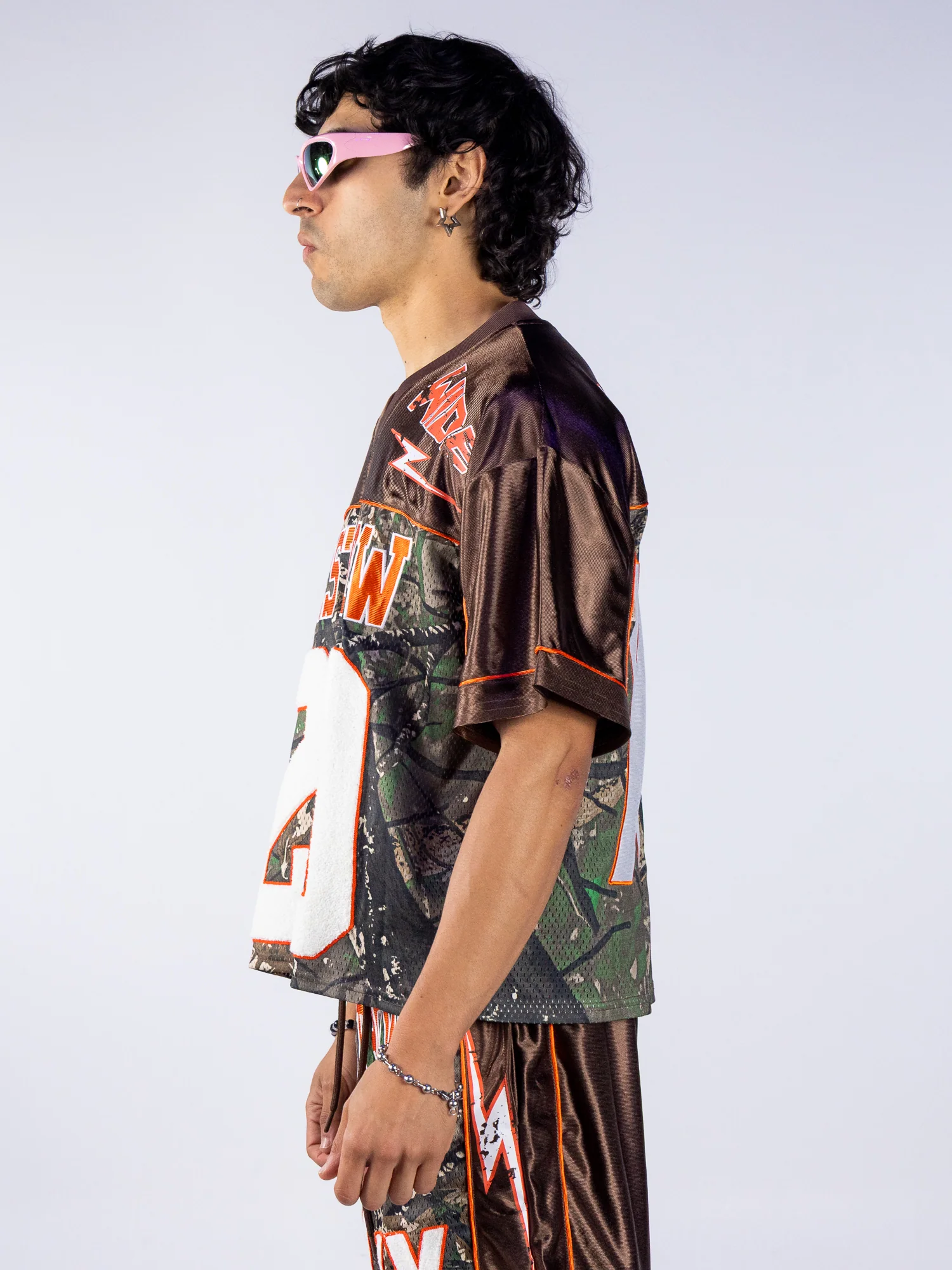 World Wide Legend Men's Brown Camo Football Jersey - Image 4