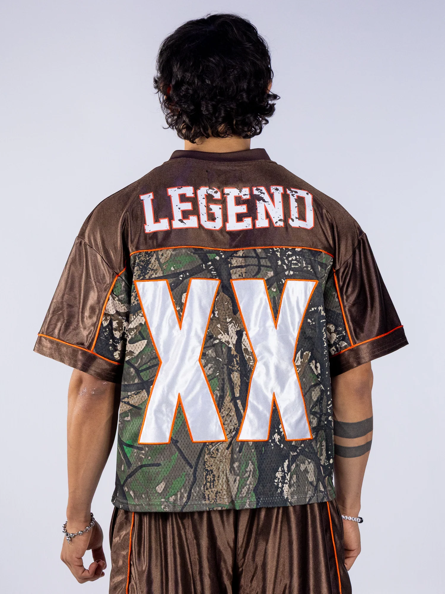 World Wide Legend Men's Brown Camo Football Jersey - Image 5