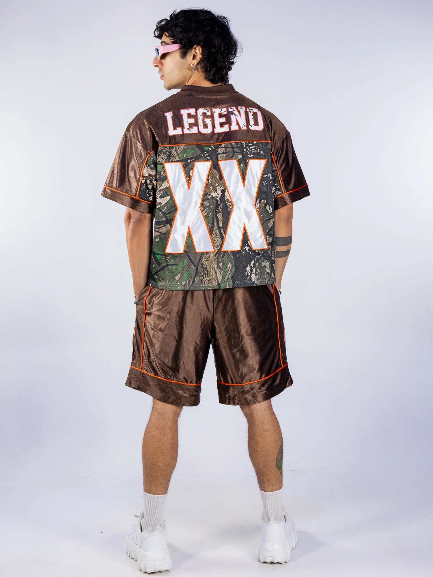 World Wide Legend Men's Brown Camo Football Jersey - Image 7