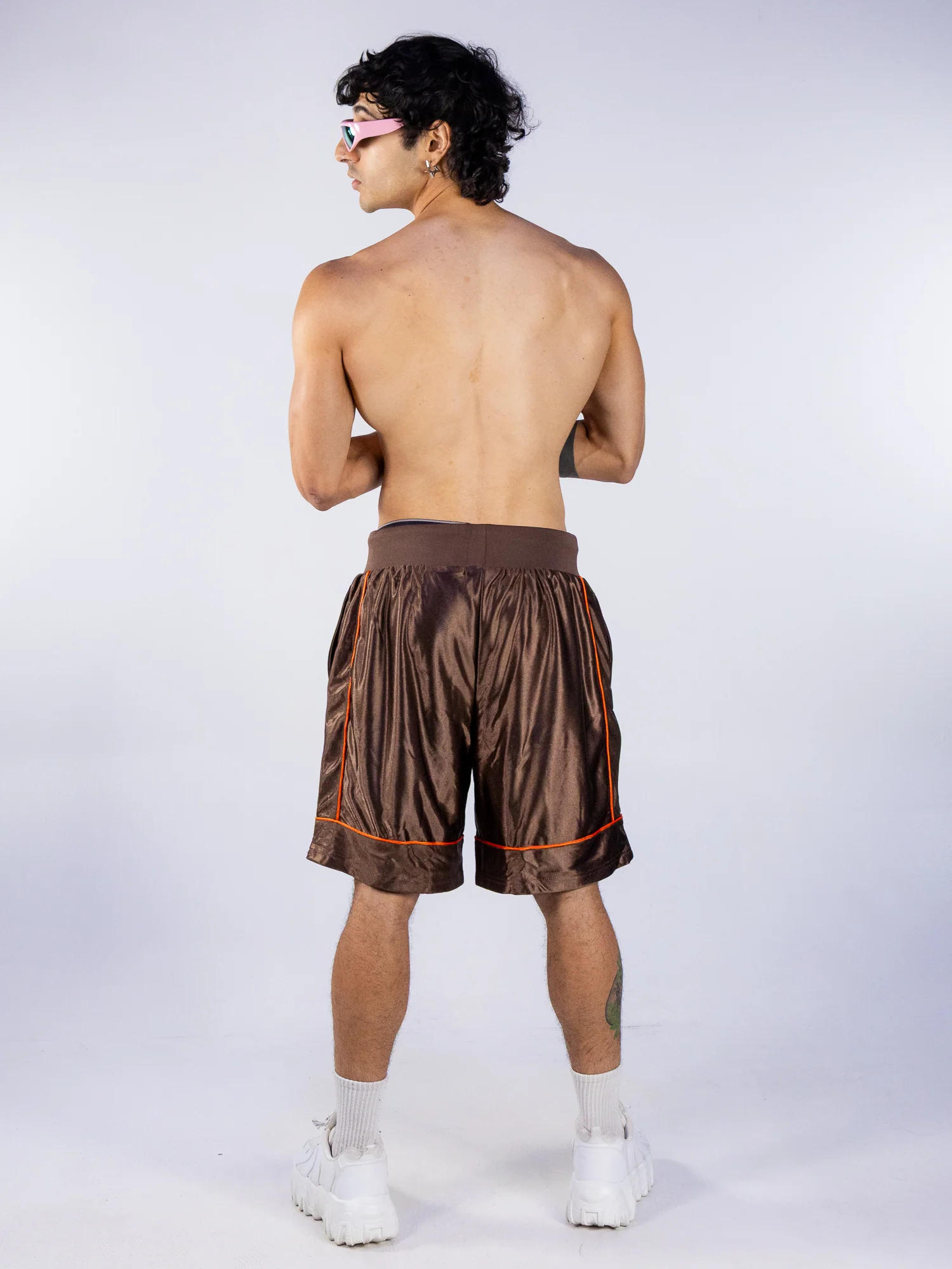 World Wide Legend Men's Brown Camo Football Shorts - Image 6